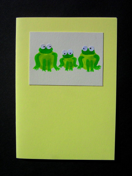 3 Frogs on Pale Yellow